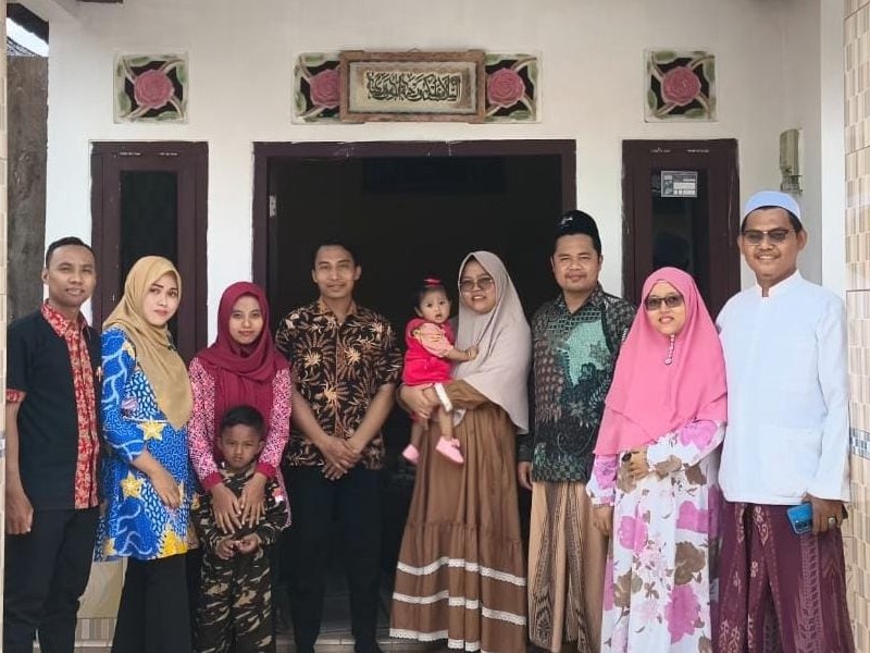 HALAL BIHALAL GURU SD ISLAM ULIL ALBAB