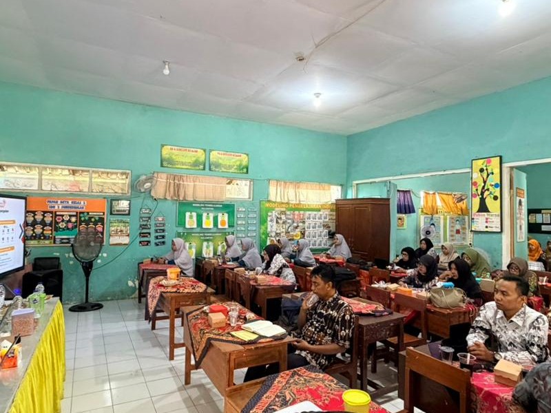 Diseminasi Digitalisasi Pembelajaran SD Situbondo Aktif Ber PID Kecamatan Panarukan di Gugus 05